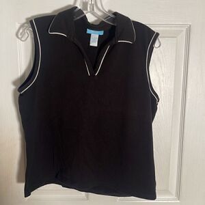 Jennifer Moore pull over black top